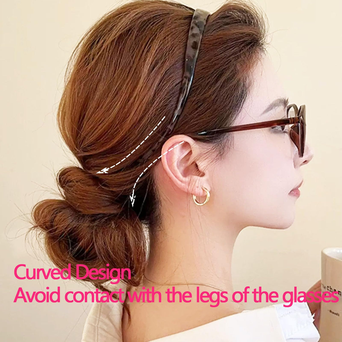 KOVOLITU close-up of curved headband design keeping glasses temples clear