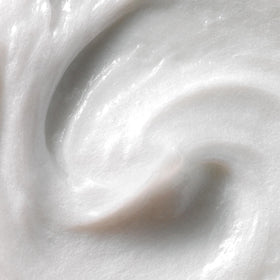 Kristin Ess pump and label detail highlighting curl hydration complex