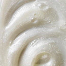 Kristin Ess pump and shampoo texture demonstrating rich slip for easier detangling