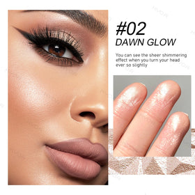 KYDA close-up of baked powder texture highlighting smooth, blendable finish