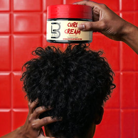 L3 cream texture close-up highlighting smooth, creamy consistency