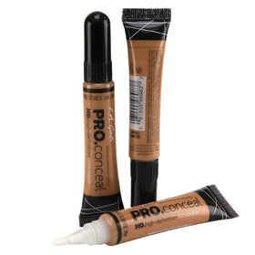 L.A. Girl tube detail with visible nozzle for precise application benefit