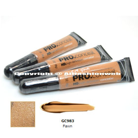 L.A. Girl applicator close-up displaying wand tip for precise application