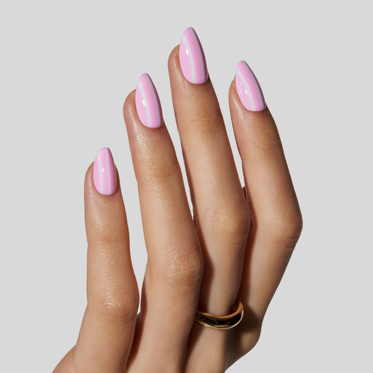 LAMIMOSA 16 nail sizes arrayed for perfect fit and easy selection
