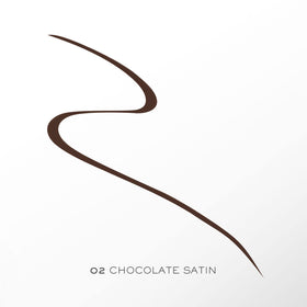 Lancôme Artliner felt tip close-up with a smooth chocolate satin stroke demonstrating precision