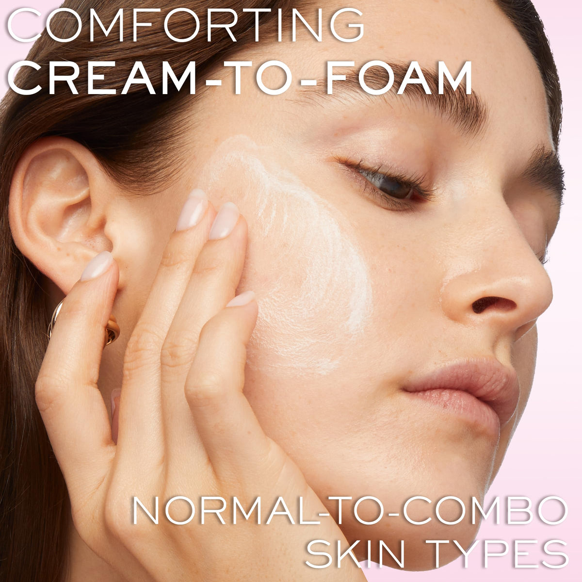 Lancôme close-up of creamy texture highlighting rich emollients for soft skin