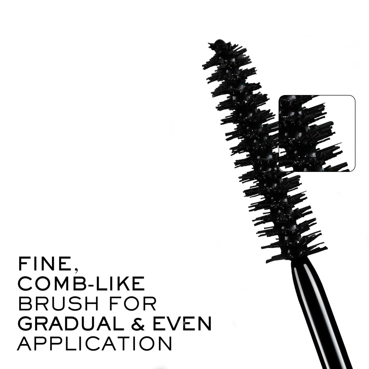 Lancôme Définicils texture swipe illustrating smooth formula for clump-free, even coating