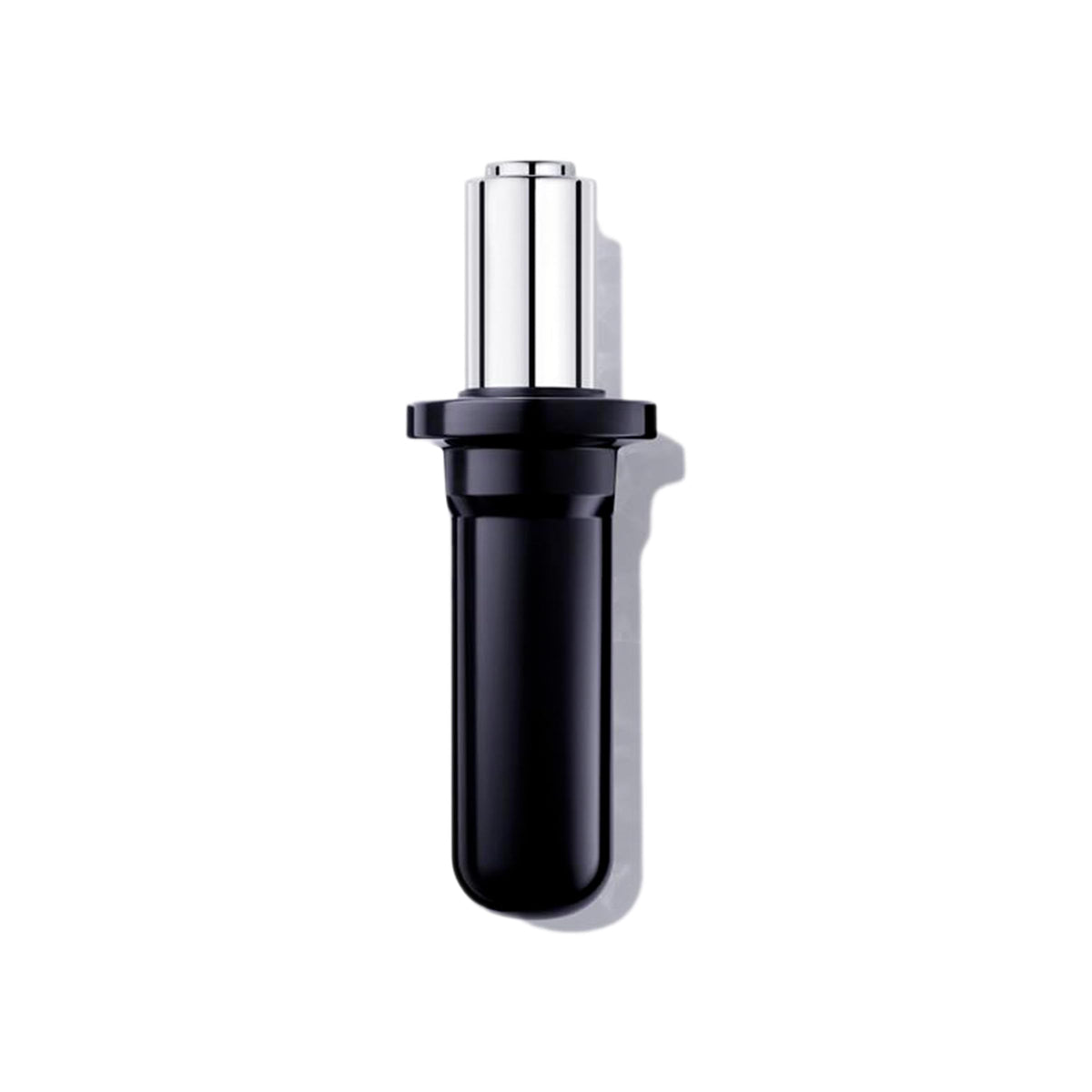 Lancôme front packaging refill showing clean design and refill benefit
