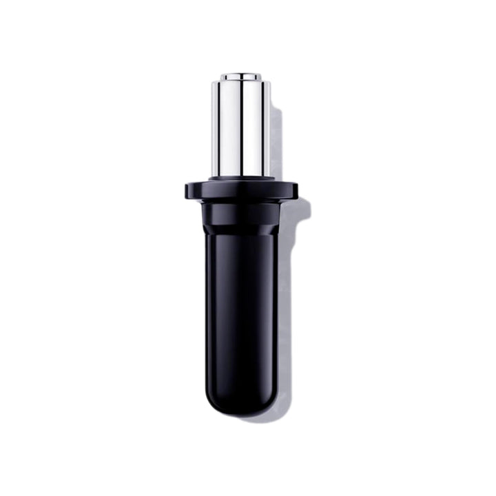Lancôme front packaging refill showing clean design and refill benefit