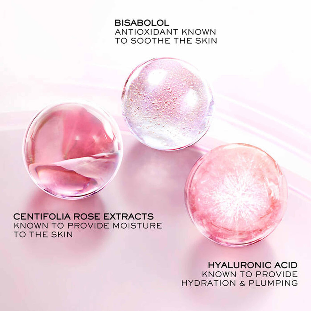 Lancôme dispensing cream onto finger showing easy application and fast-absorbing benefit