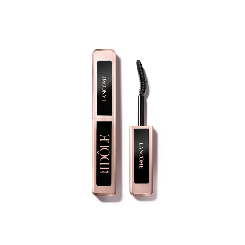 Lancôme front packaging showing compact travel-size and black finish