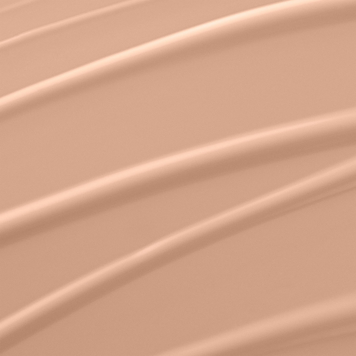 Lancôme close-up pump detail demonstrating controlled dispensing and hygienic use benefit