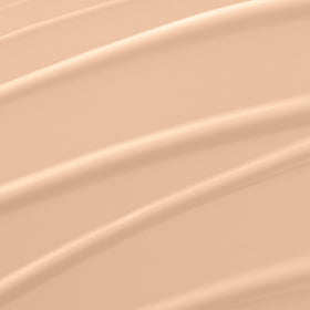 Lancôme Rénergie Lift texture close-up showing creamy formula and hydrating finish benefit