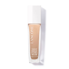Lancôme front bottle view showing product packaging and elegant design benefit: clear branding