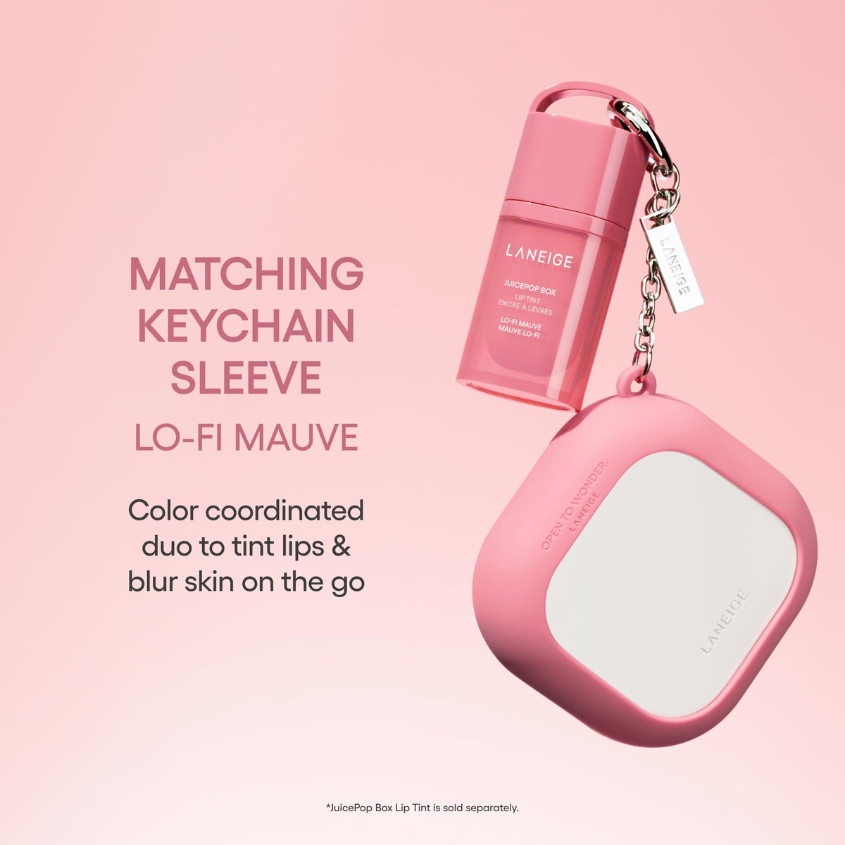 LANEIGE powder swatch showing ultra-fine texture for soft-focus blurring