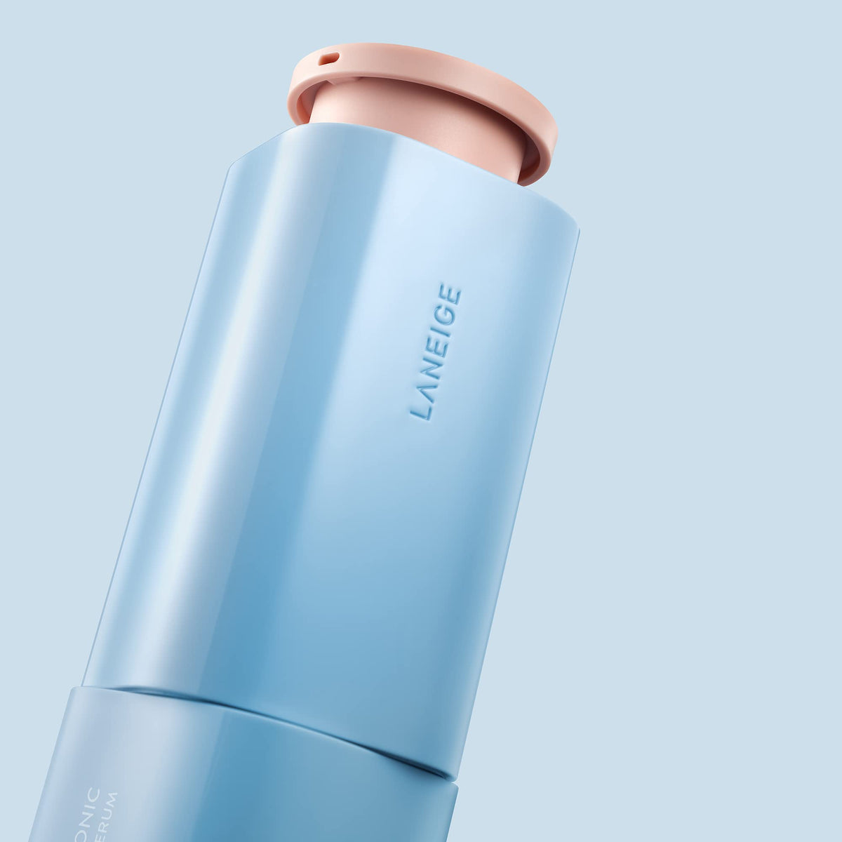 LANEIGE hand applying serum illustrating quick absorption and smooth finish