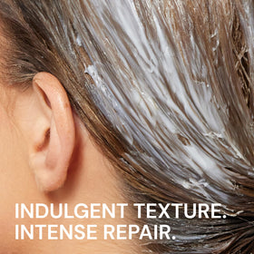 L'ANGE HAIR applying mask to damp hair for repair and softness