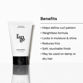 L'ANGE HAIR on curly hair in use defines curls and reduces frizz