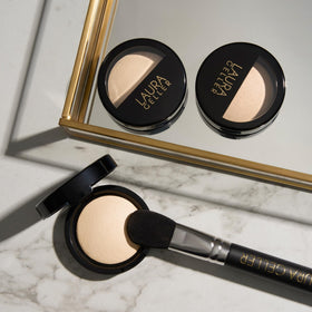 LAURA GELLER NEW YORK ingredient label highlighting antioxidant benefits