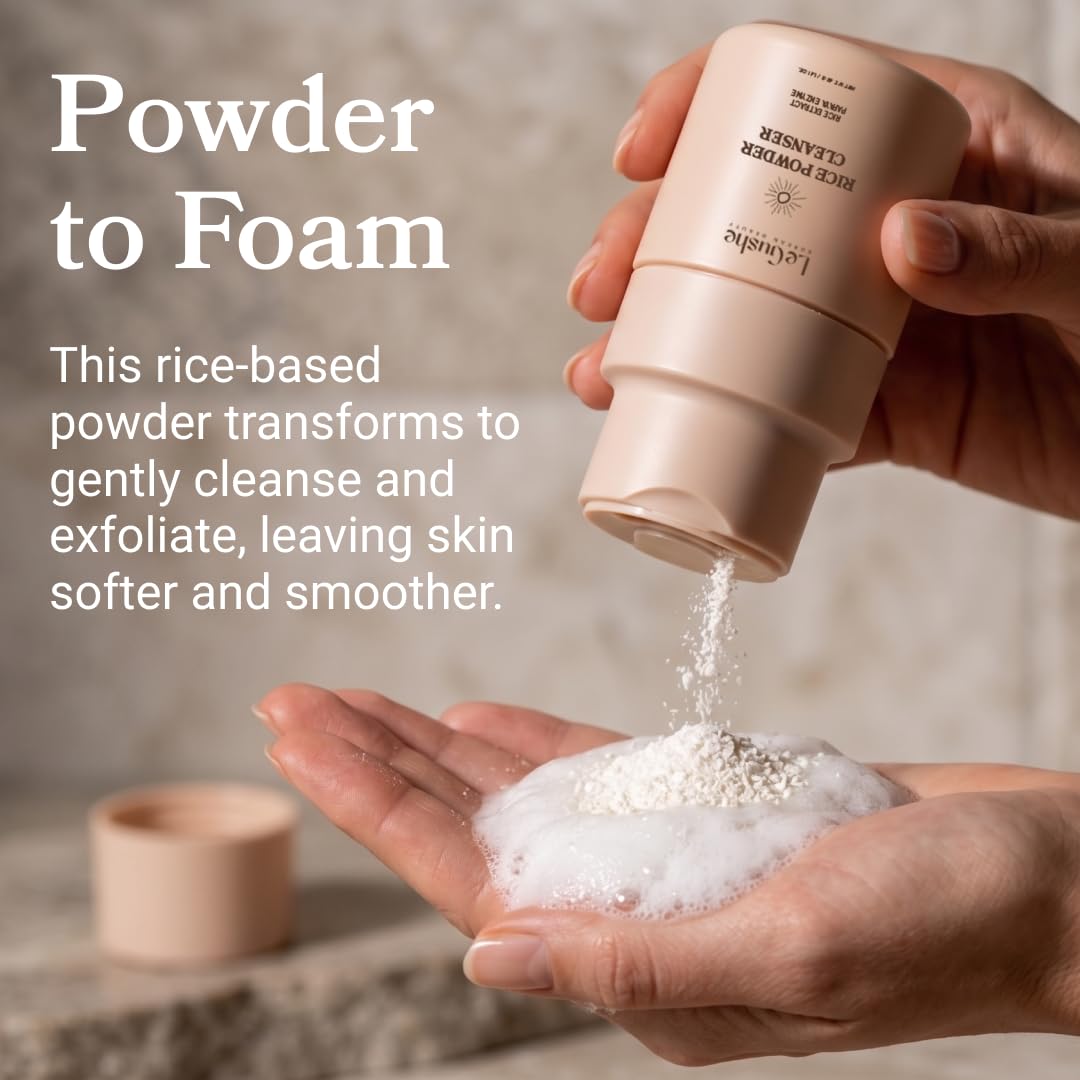 LE GUSHE creamy lather in hands demonstrating soft foam cleansing