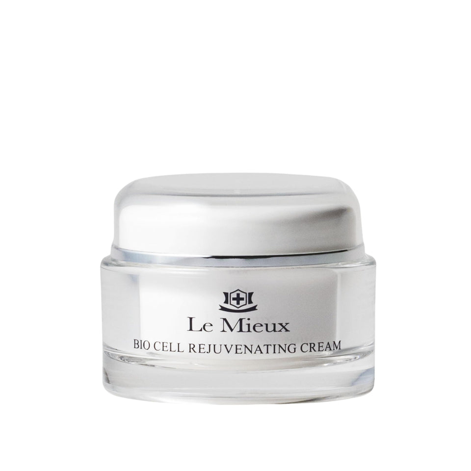 Le Mieux front packaging showing jar and brand, highlighting elegant presentation