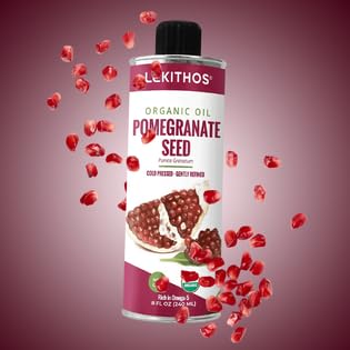 Lekithos oil added to smoothie bowl for flavor and omega-rich nutrition