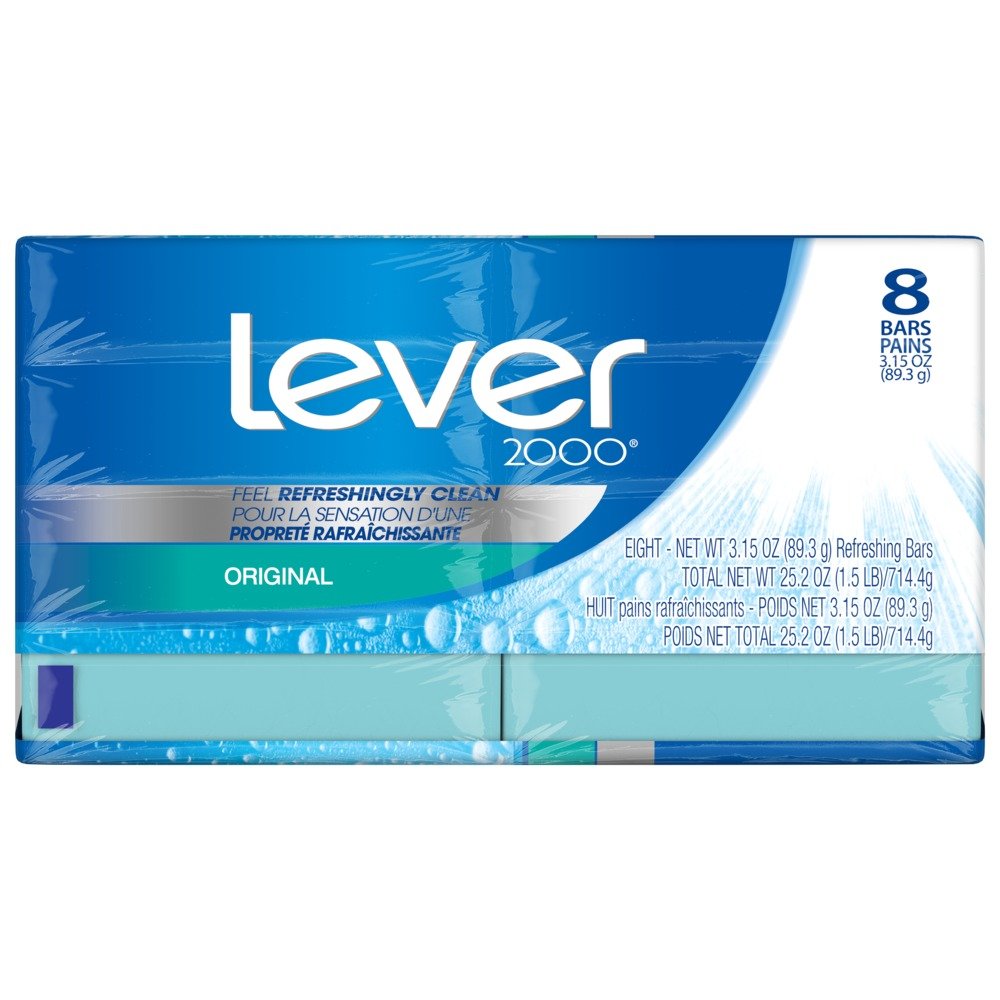 Lever 2000 bar close-up showing smooth texture for gentle cleanse
