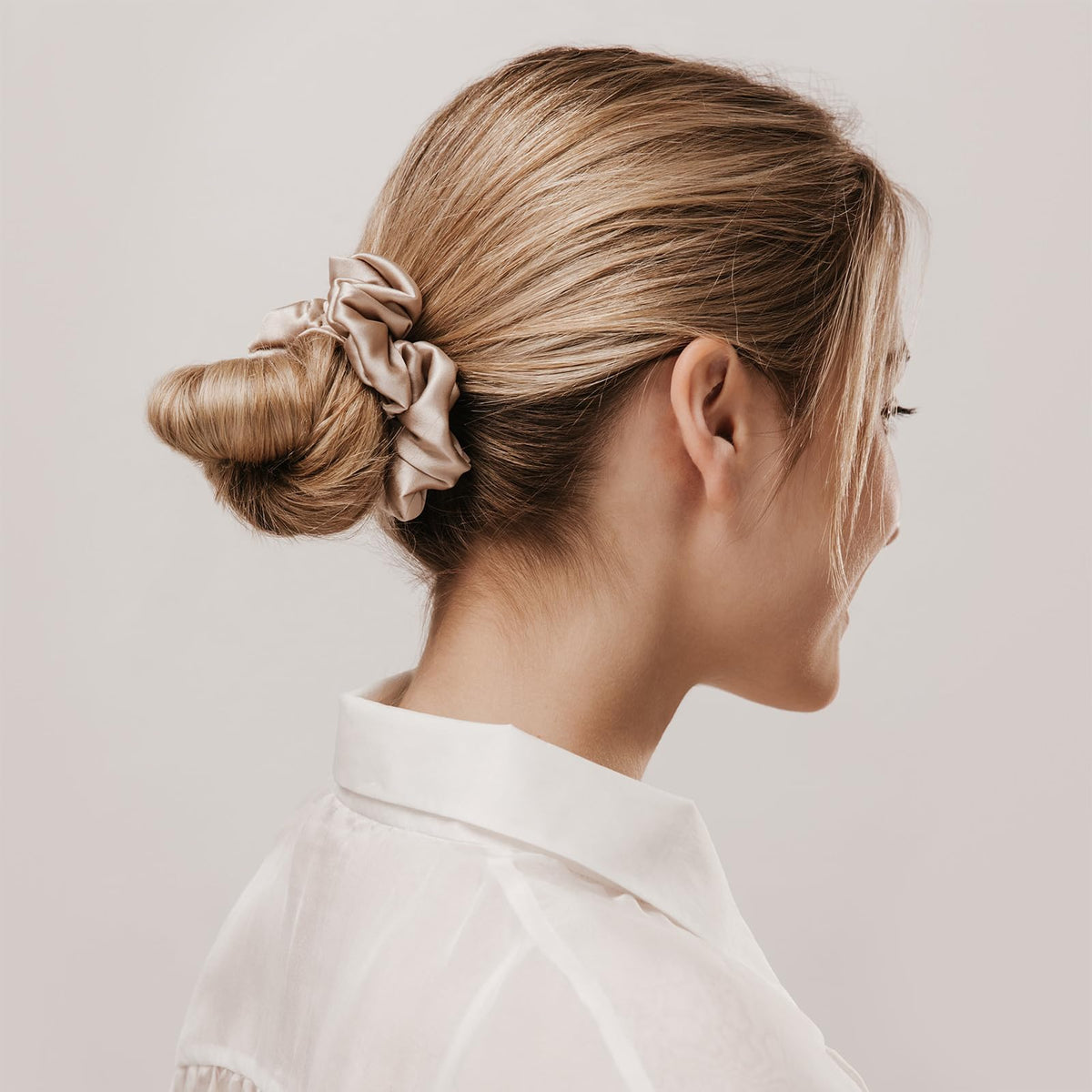 LilySilk product label and packaging showing authentic silk quality benefit