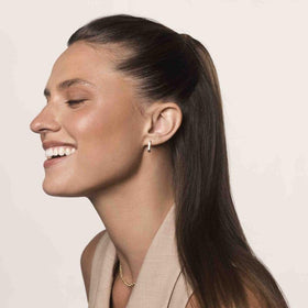 Living Proof before and after hair image showing improved smoothness and manageability benefit