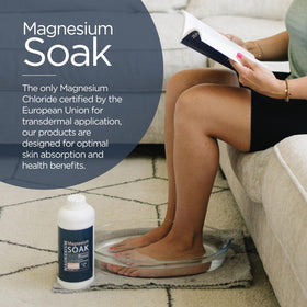 Living the Good Life Naturally pouring clear magnesium texture for easy application