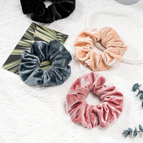 Lolalet color variation layflat display, shows multi-color options to match outfits