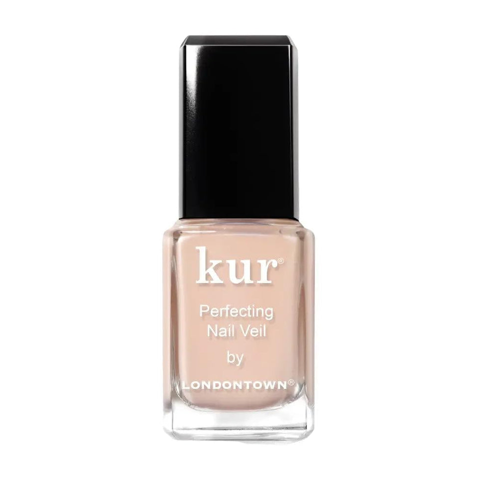 LONDONTOWN front packaging showing apricot beige tint and quick 5-minute mani benefit