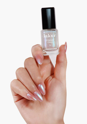 LONDONTOWN lifestyle nails paired with outfit showing wearable, modern chrome benefit