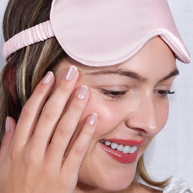 LONDONTOWN polish on a single nail close-up showing smooth coverage and glossy shine