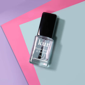 LONDONTOWN Duplex applied during manicure lifestyle scene, benefits long-lasting shine