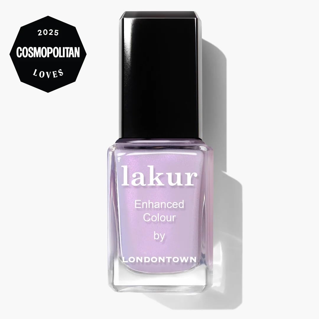 LONDONTOWN pro-contour brush painting a smooth stroke for even application