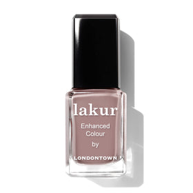 LONDONTOWN bottle front view showing chai shade and glossy finish