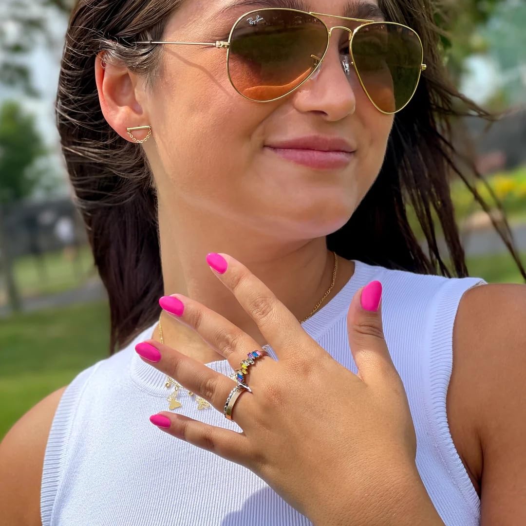 LONDONTOWN Lakur manicure in lifestyle setting showcasing long-lasting glossy color