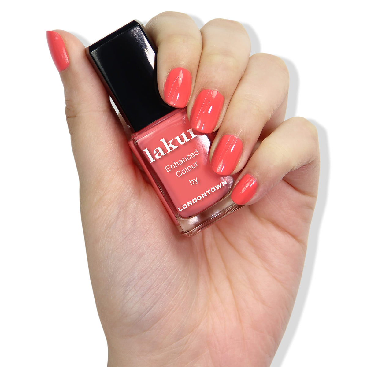 LONDONTOWN Lakur Papaya swatch on nail showing gel-like shine and chip-resistant finish