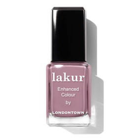 LONDONTOWN Lakur multiple bottles on fashion table displaying trend-inspired palette