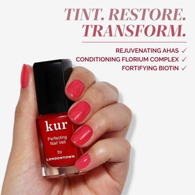 londontown texture drop highlighting thin fast-drying formula benefit