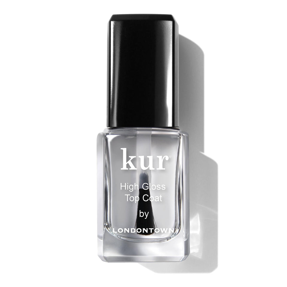 LONDONTOWN front bottle showing label and sleek packaging with glossy appeal