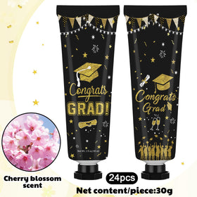 Loopeer double-sided design close-up highlighting celebratory Class of 2026 look and polish