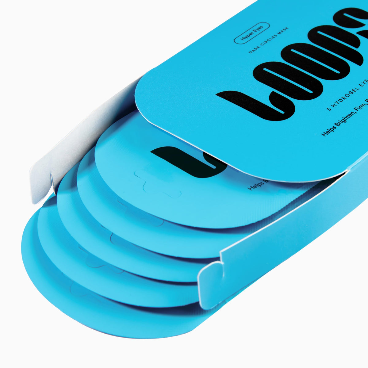 LOOPS single patch close-up on fingers demonstrating gel clarity and cooling benefit