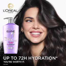 L'Oreal Paris conditioner texture pouring, showing hydrating lightweight benefit