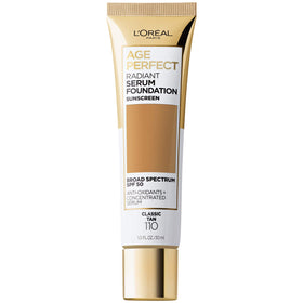 L'Oreal Paris front pump bottle showing product and packaging benefit