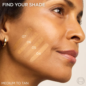 L'Oreal Paris close-up of creamy balm texture for smooth hydration benefit