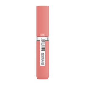 L'Oreal Paris lipstick worn on lips in everyday setting highlighting long-wear confidence