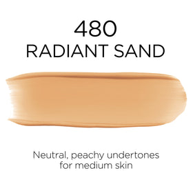 L'Oreal Paris foundation on spatula illustrating smooth blending benefit