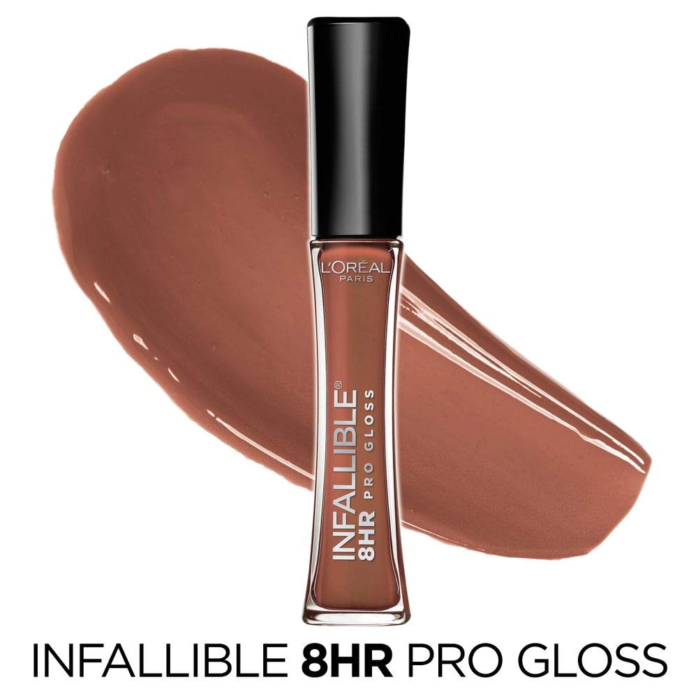 L'Oreal Paris close-up of patented applicator for precise application